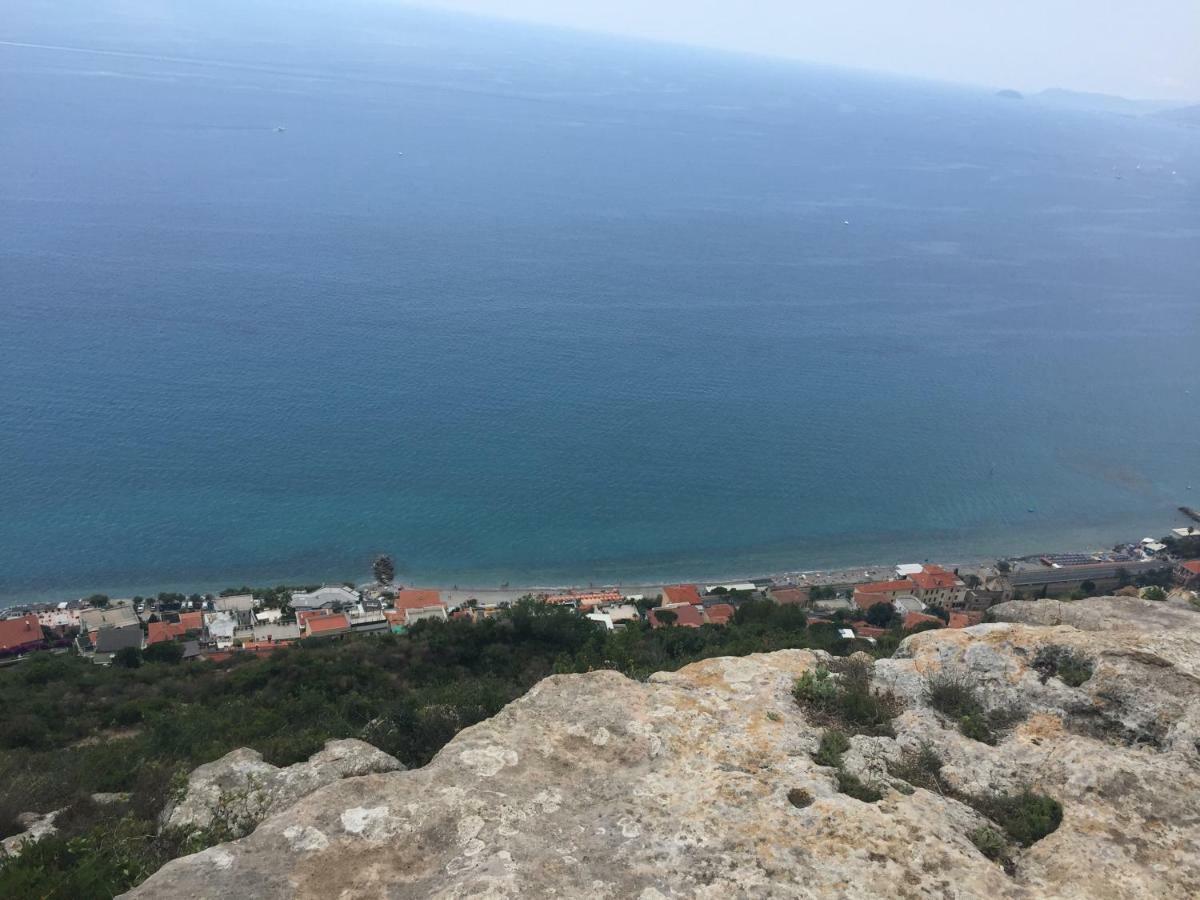 הוילה בורג'ו ורצי Crosa Tra Le Nuvole מראה חיצוני תמונה